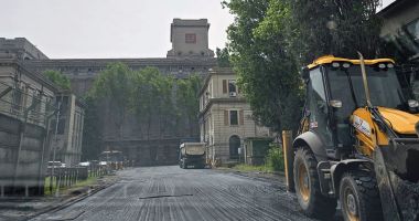 Lucrări de asfaltare în zona silozurilor „Anghel Saligny”, din portul Constanţa