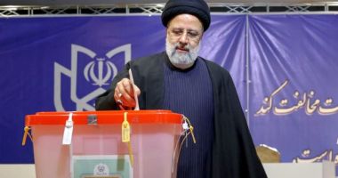 Stire din Actualitate : Alegătorii din Iran sunt chemaţi să voteze în al doilea tur al alegerilor parlamentare