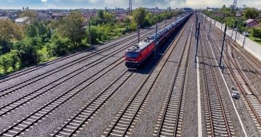 CFR anunţă investiţii în infrastructura feroviară şi pentru siguranţa transportului pe calea ferată
