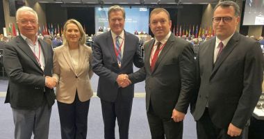 Stire din Actualitate : Kosovo a obţinut statutul de membru asociat în Adunarea Parlamentară a NATO