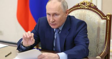 Stire din Actualitate : Vladimir Putin: „Rusia nu are ambiţii imperiale şi nu intenţionează să atace NATO”