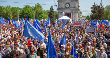 Comisia Europeană: Ucraina şi Republica Moldova sunt pregătite să înceapă negocierile de aderare la UE