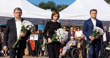 Stire din Actualitate : Republica Moldova a comemorat 75 de ani de la al doilea val de deportări staliniste