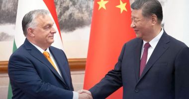 Stire din Actualitate : După Moscova, Viktor Orban îşi continuă la Beijing misiunea de pace privind Ucraina