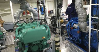 Stire din Economie : Olanda acordă subvenţii, România nu! Motorizarea „eco”, marea provocare în domeniul naval