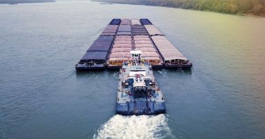 Reconversie profesională! "Lupi de mare" care aleg navigaţia fluvială - 2