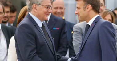 Stire din Actualitate : Emmanuel Macron îl propune pe Thierry Breton pentru un nou mandat de comisar european