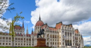 Stire din Actualitate : Noile reglementări ungare cu privire la regimul de vize stârnesc preocupare la Bruxelles