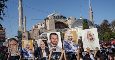 Stire din Actualitate : Mii de oameni au protestat în Istanbul faţă de asasinarea liderului politic al Hamas