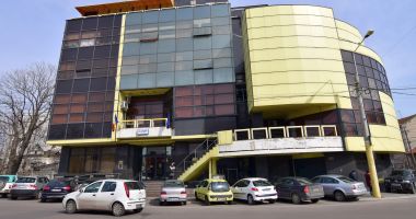 Stire din Economie : Marfă de sezon! Fiscul scoate la vânzare spaţii industriale, maşini şi-o păşune