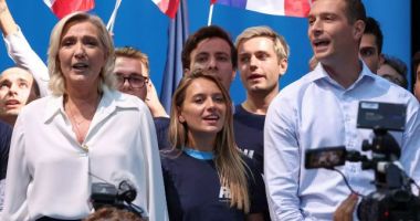 Stire din Actualitate : Criză politică în Franţa. Extrema dreaptă respinge categoric un guvern de stânga