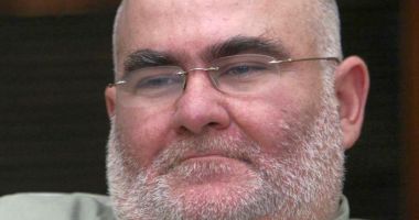 Stire din Eveniment : Ce pervers! Profesorul Alfred Bulai se satisfăcea sexual în faţa studentelor