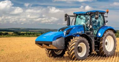 Stire din Economie : Bani pentru utilaje agricole. Cine câştigă cel mai mult de pe urma schemelor de ajutor