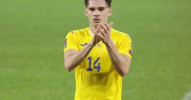 Stire din Sport : Ianis Hagi, după victoria cu Lituania: „Un meci dur, pe un teren greu, dar într-un final am scos-o la capăt”