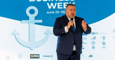 Stire din Economie : Mihai Daraban: „Fondul suveran, o idee măreaţă, dar aplicabilă foarte departe de acum încolo”
