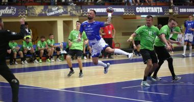 Stire din Sport : Handbaliştii constănţeni, misiune dificilă în week-end, în Liga Naţională