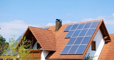 Stire din Economie : Bugetul „Casa Verde Fotovoltaice” alocat Regiunii Nord-Vest, epuizat în două minute