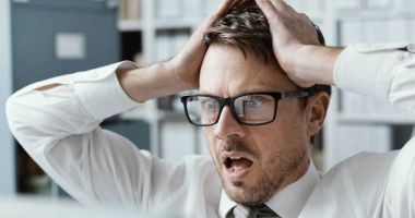 Stire din Economie : Mediul de afaceri, sugrumat de criza de personal calificat şi fiscalitatea excesivă