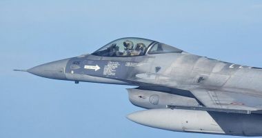 Stire din Eveniment : Ţintă aeriană care se îndrepta către municipiul Tulcea! Două aeronave F-16, ridicate de la sol