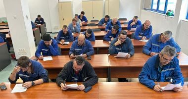 Stire din Economie : Navaliştii constănţeni merg după premiul cel mare la faza naţională a Concursului SSM