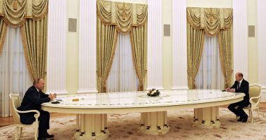 Stire din Actualitate : Cancelarul Olaf Scholz doreşte să discute cu preşedintele Vladimir Putin despre Ucraina