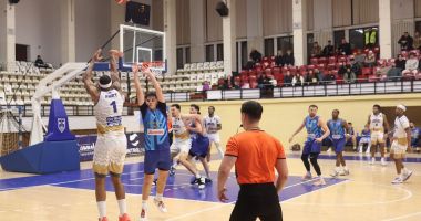 Spectacol sub panou! Echipele de baschet ale CSM-ului Constanţa şi-au spulberat adversarele - 2