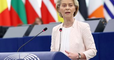 Stire din Actualitate : Ursula von der Leyen: „Ucraina poate conta pe UE după oribilele atacuri ruseşti”
