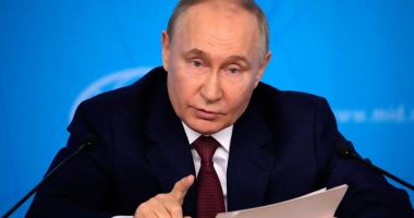 Stire din Actualitate : Vladimir Putin: „Racheta balistică hipersonică lansată asupra Ucrainei, avertisment pentru Occident”