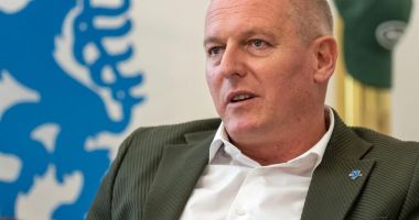 Stire din Actualitate : Extrema dreaptă austriacă a câştigat la mare distanţă un scrutin regional