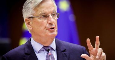 Stire din Actualitate : Premierul francez se teme de turbulenţe pe pieţele financiare dacă guvernul său cade