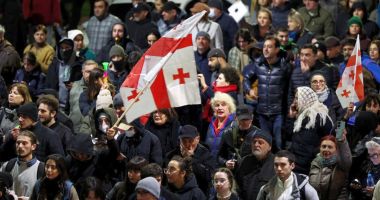 Stire din Actualitate : Parlamentul European cere organizarea de noi alegeri legislative în Georgia în următoarele 12 luni