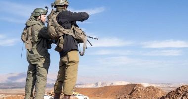 Stire din Actualitate : Armata israeliană preia controlul zonei tampon de pe Înălţimile Golan