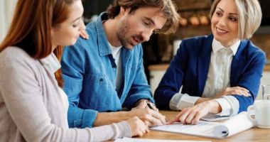 Stire din Economie : Bursă, banking, firme radiate. INFO economic