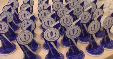 Stire din Economie : Firme constănţene, premiate în cadrul celei de-a XX-a ediţii a Trofeului Creativităţii