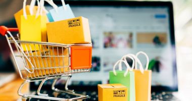 Stire din Economie : Importuri de lapte, cumpărături online, energie inteligentă. INFO economie