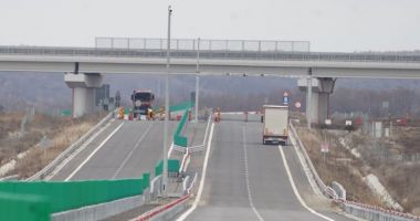 Stire din Economie : Finanţe, infrastructură rutieră, energie electrică. INFO economic