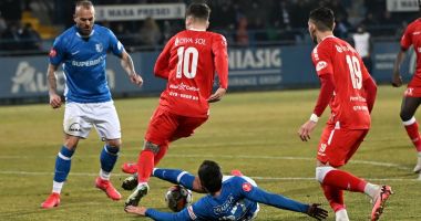Stire din Sport : FC Farul abordează meciul de la Cluj cu un lot marcat de absenţe