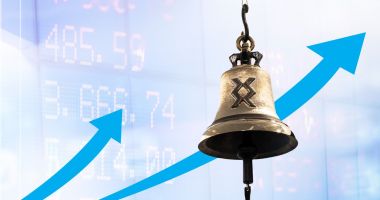 Stire din Economie : Bursa de Valori Bucureşti a câştigat peste patru miliarde de lei la capitalizare săptămâna trecută