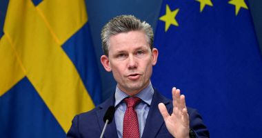 Stire din Actualitate : Suedia anunţă un pachet de ajutor militar de 1,18 miliarde de euro pentru Ucraina
