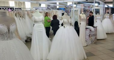Stire din Economie : Firmele constănţene, invitate să-şi prezinte ofertele la Târgul de Nunţi