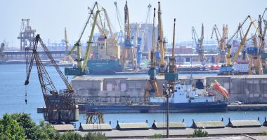 Bomba stă să explodeze! Consecinţe catastrofale în cazul unei greve în Portul Constanţa - 2