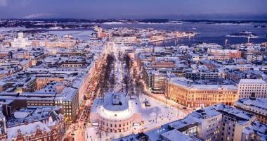 Stire din Actualitate : Finlanda interzice cetăţenilor ruşi să achiziţioneze bunuri imobiliare pe teritoriul său