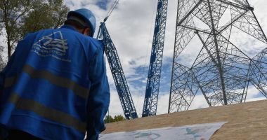 Stire din Economie : Transelectrica începe construcţia Liniei Electrice Aeriene Constanţa Nord - Medgidia Sud
