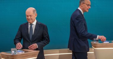 Stire din Actualitate : Schimb dur de replici între Scholz şi Merz, în ultima dezbatere parlamentară înaintea alegerilor