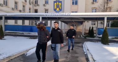 Stire din Eveniment : Au furat bani, bijuterii și obiecte în valoare de jumătate de milion lei