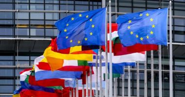 Stire din Actualitate : Uniunea Europeană continuă să impună sancţiuni Rusiei, independent de poziţia Washingtonului