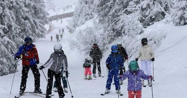Stire din Economie : Schi, săniuş, relaxare la piscină! Oferte pentru toate buzunarele în vacanţa şcolară a constănţenilor