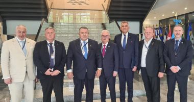 Stire din Economie : Oportunităţi de afaceri în America Centrală pentru companiile româneşti din domeniul energiei regenerabile