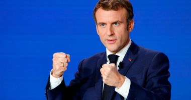 Stire din Actualitate : Preşedintele Emmanuel Macron: „Ameninţarea rusă există şi afectează întreaga Europă!”