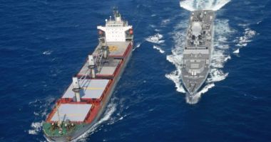 Ce drepturi au navigatorii de pe vapoarele care tranzitează Marea Roşie şi Golful Aden